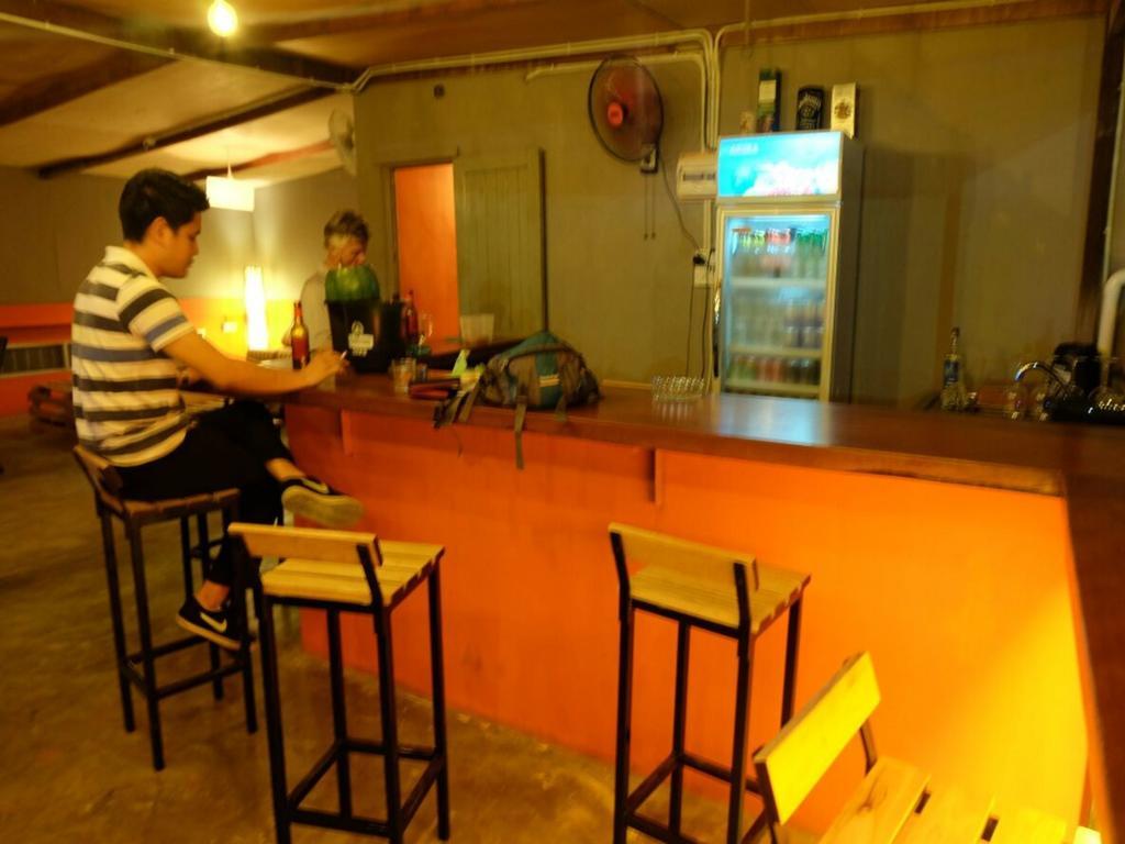 Gibbon Guesthouse Kuching Dış mekan fotoğraf
