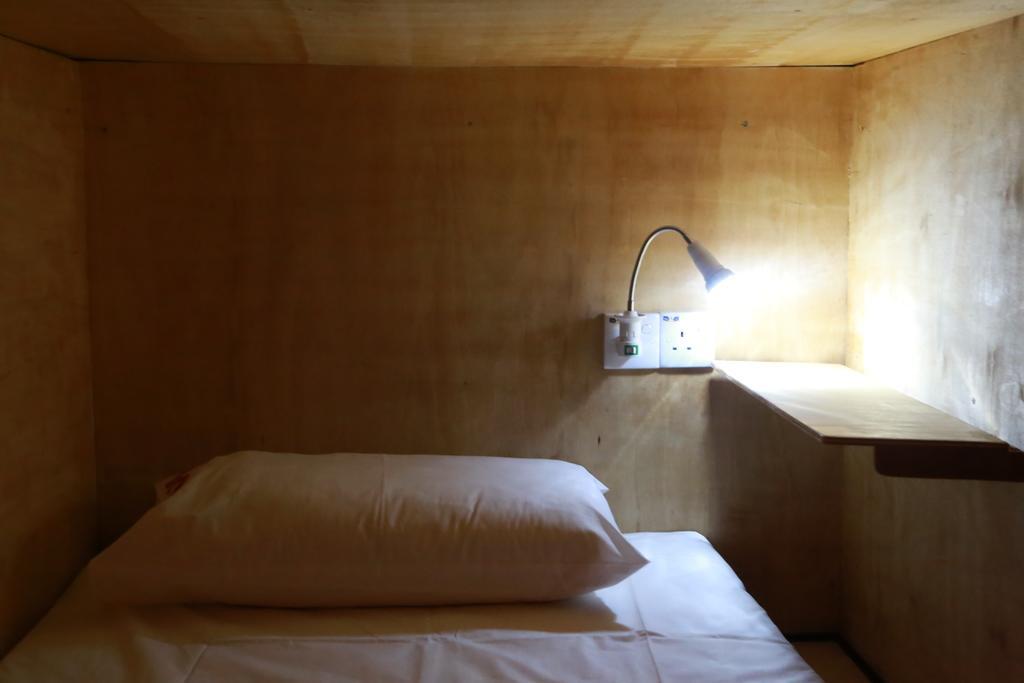 Gibbon Guesthouse Kuching Dış mekan fotoğraf